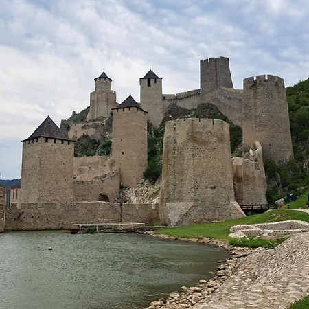 Od Svitanja Do Sumraka *