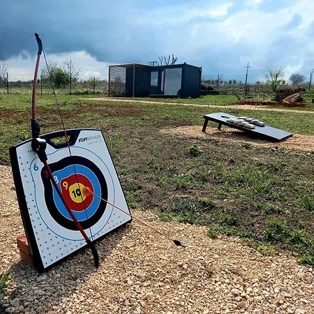 Od Svitanja Do Sumraka 골루바츠