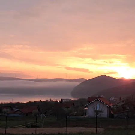 Od Svitanja Do Sumraka *