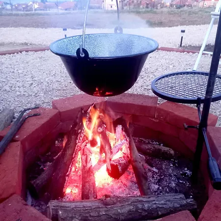 Od Svitanja Do Sumraka 아파트 *