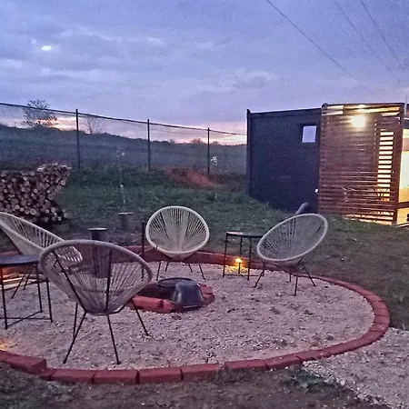 Od Svitanja Do Sumraka 골루바츠