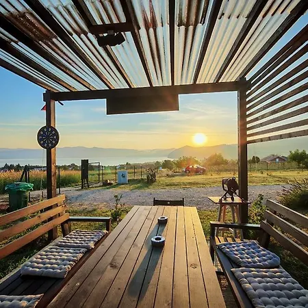 Od Svitanja Do Sumraka 골루바츠