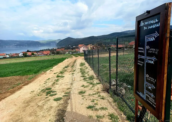 Διαμέρισμα Od Svitanja Do Sumraka Golubac