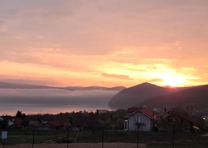 Od Svitanja Do Sumraka *